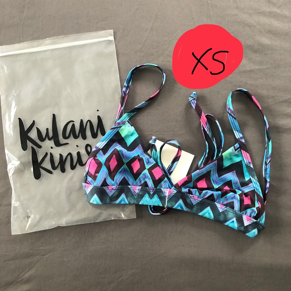 kulani Kinis bikini triangle top geometric tribe